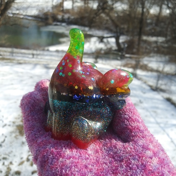 ๐SOLD๐HANDMADE Cute Elephant Resin Art - Picture 4 of 12